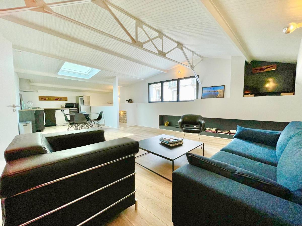 Le Loft - Calme & Deco - Patio Intime - Salle De Cinema - Centre Vannes